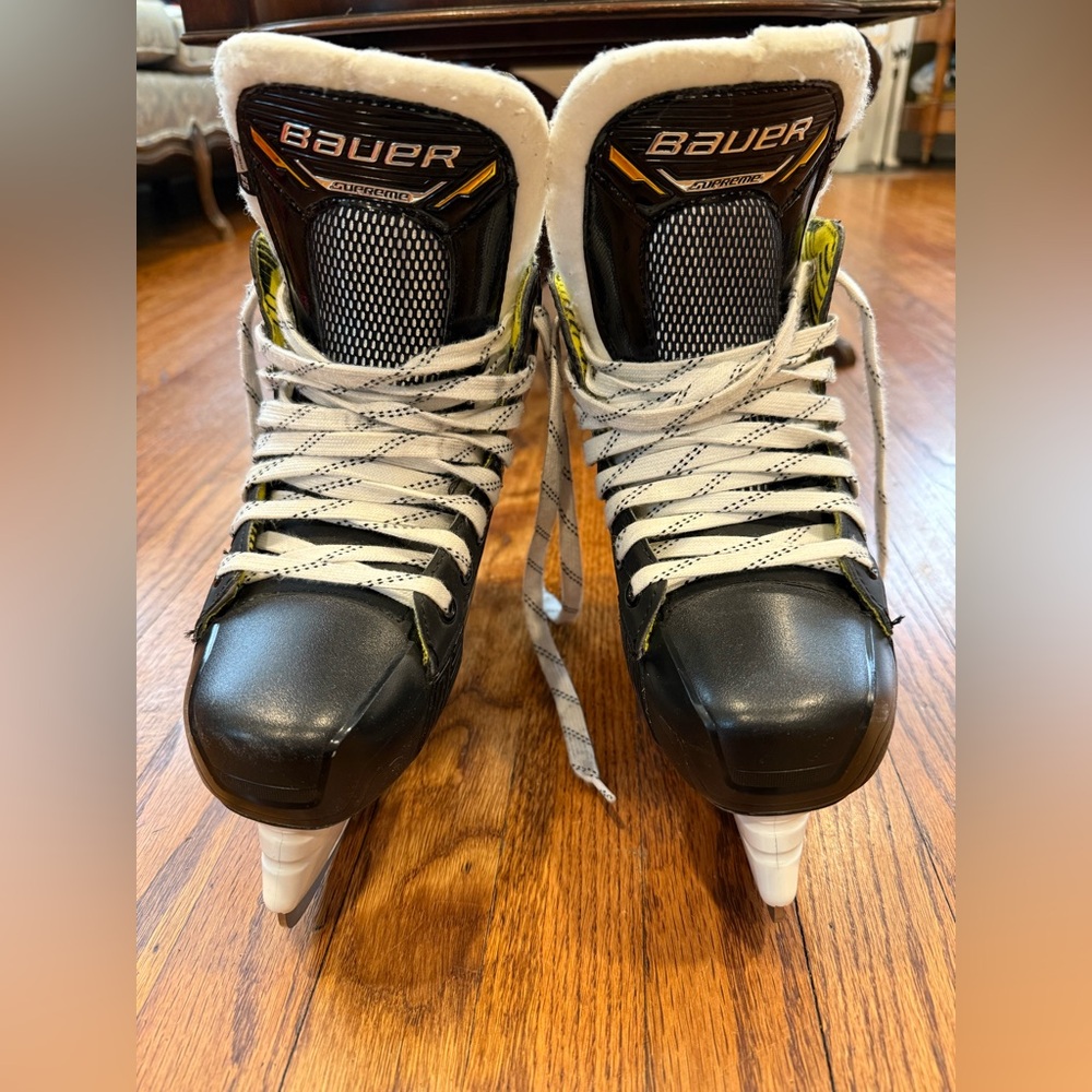 Bauer Supreme M3 Intermediate Ice Skates
